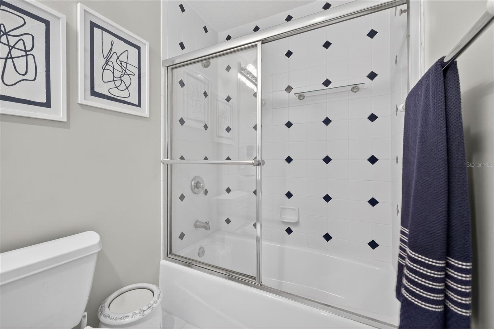 Image 30 of 52 For 555 5th Avenue Ne 332