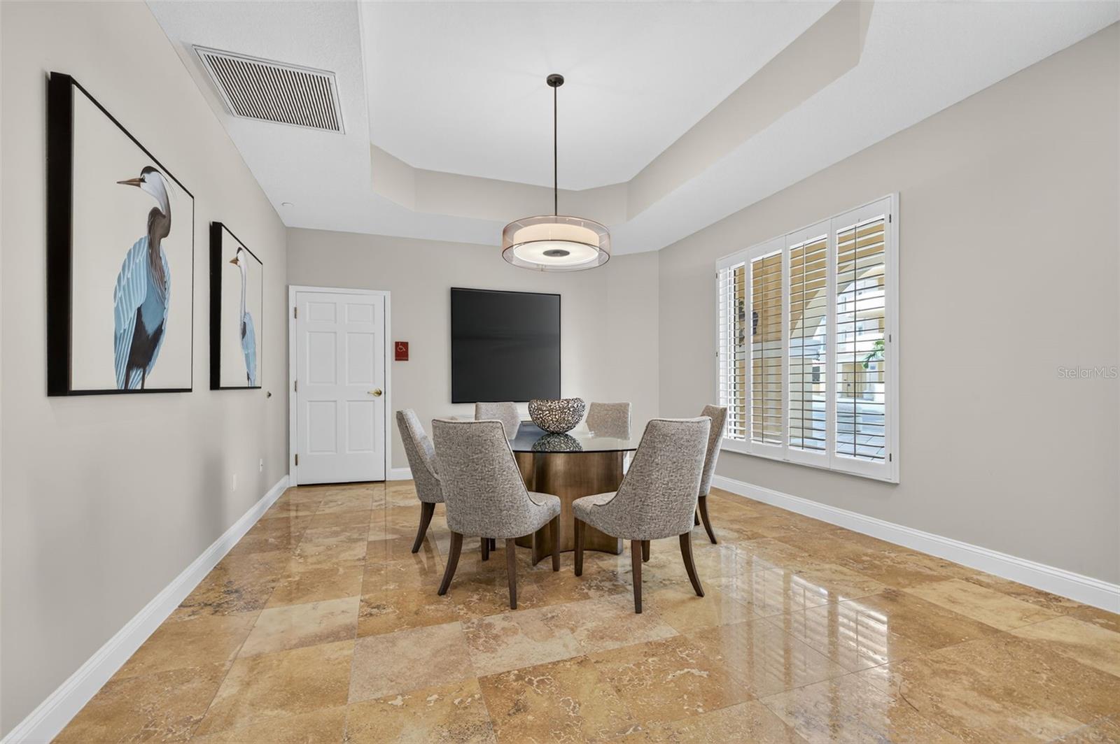 Image 48 of 52 For 555 5th Avenue Ne 332