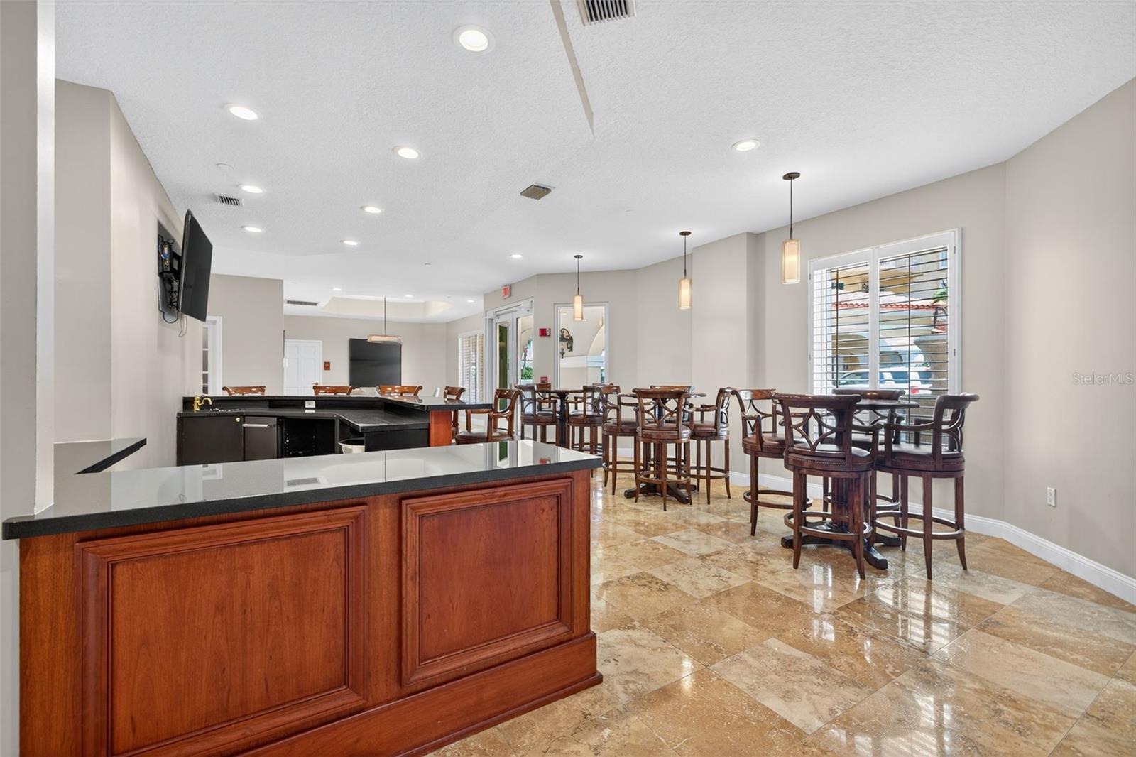 Image 49 of 52 For 555 5th Avenue Ne 332