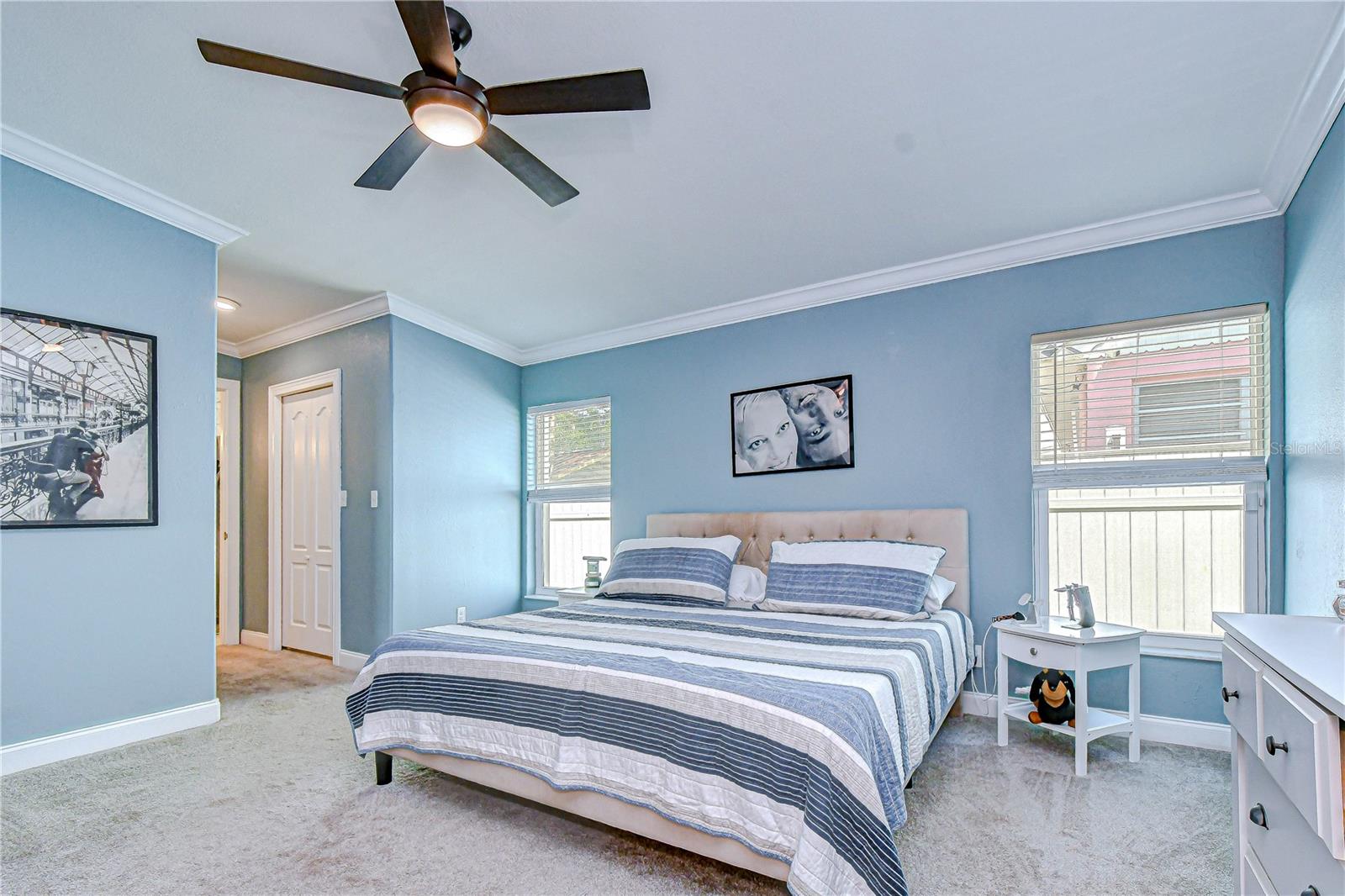 Image 17 of 39 For 6137 12th Avenue S