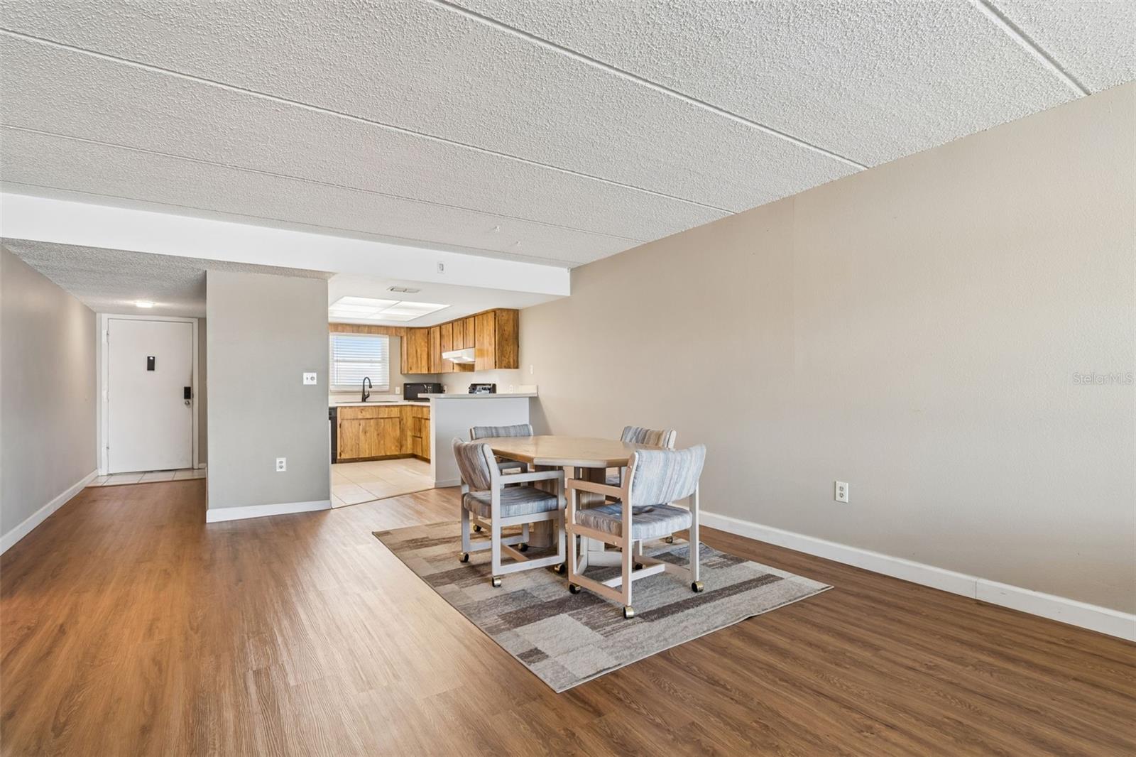 Image 10 of 56 For 12300 Park Boulevard 221