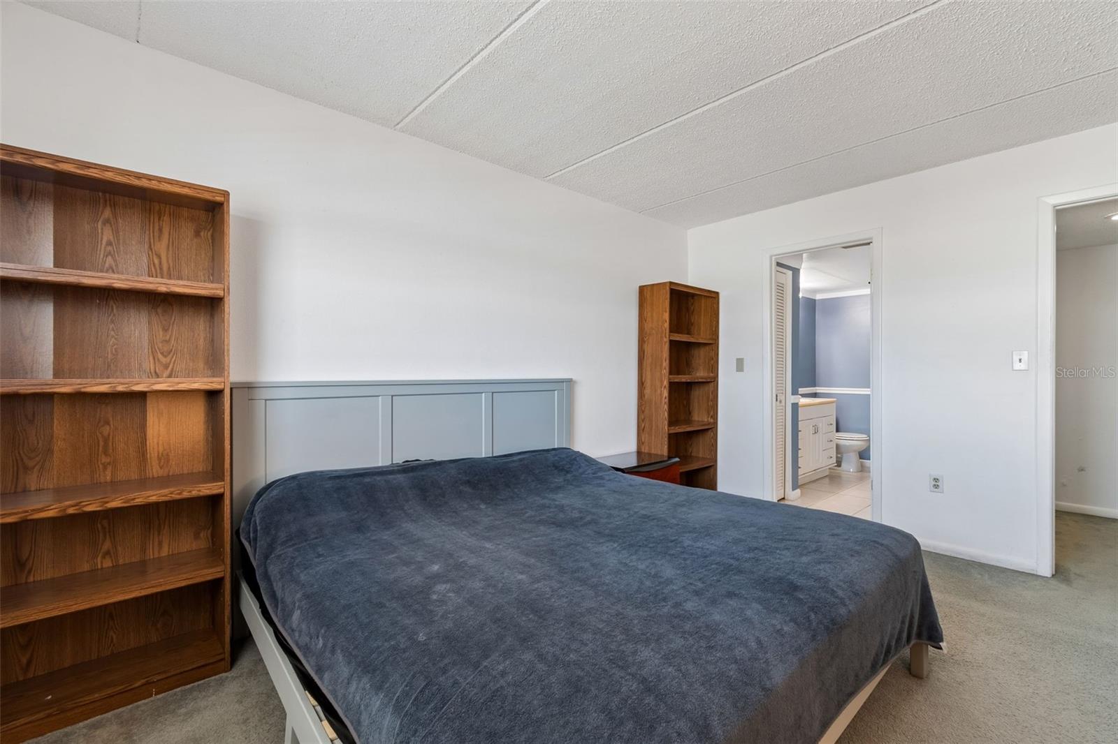 Image 28 of 56 For 12300 Park Boulevard 221