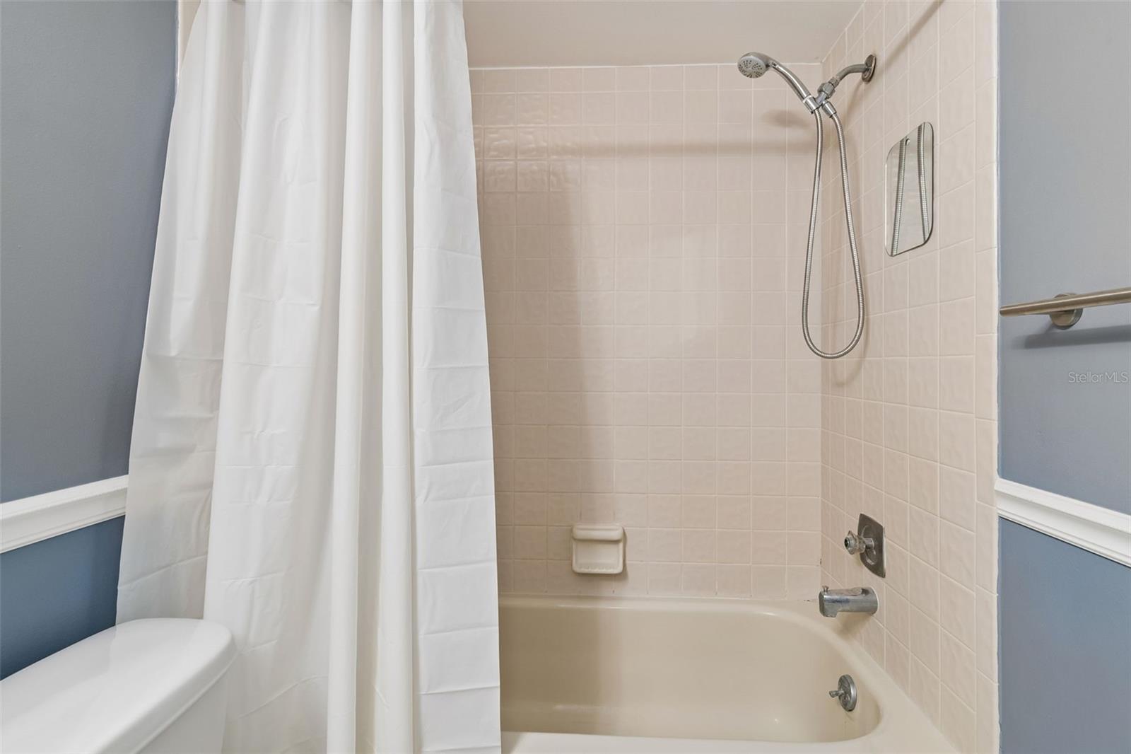 Image 41 of 56 For 12300 Park Boulevard 221