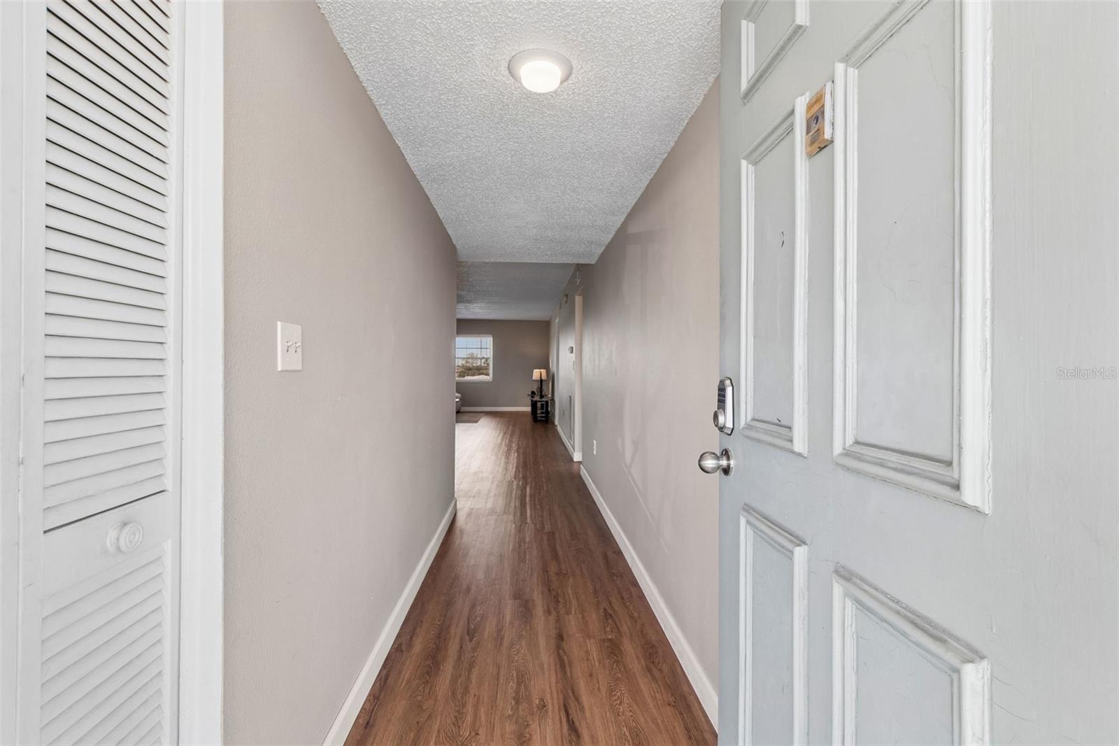 Image 7 of 56 For 12300 Park Boulevard 221