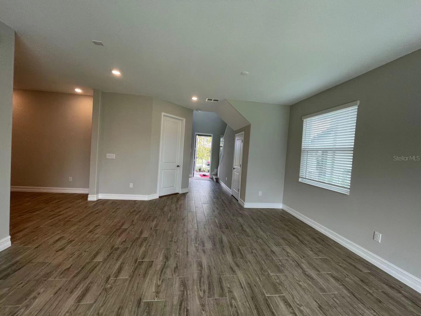 Image 4 of 15 For 4612 Almada Lane