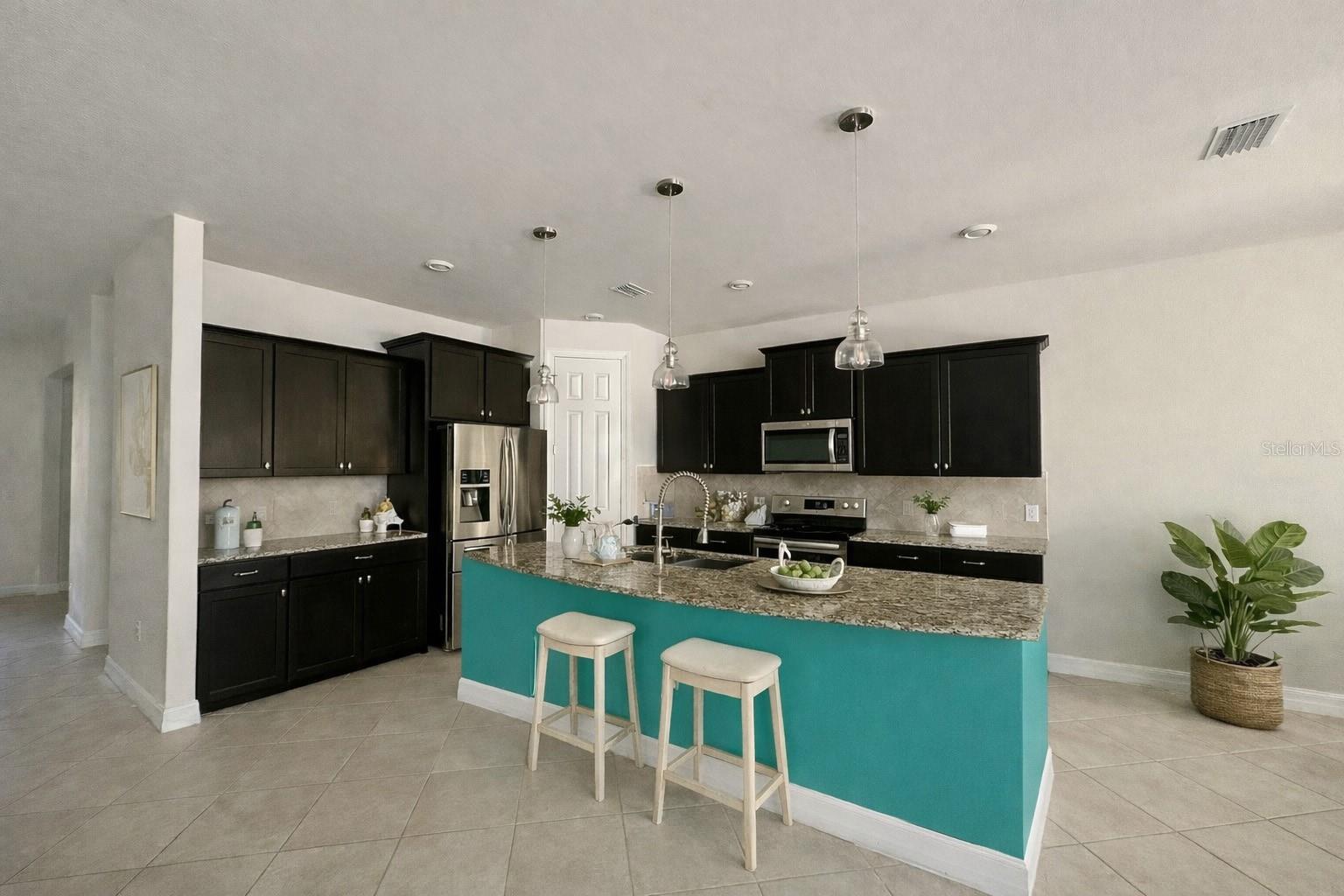 Image 13 of 32 For 2515 Sherman Oak Drive