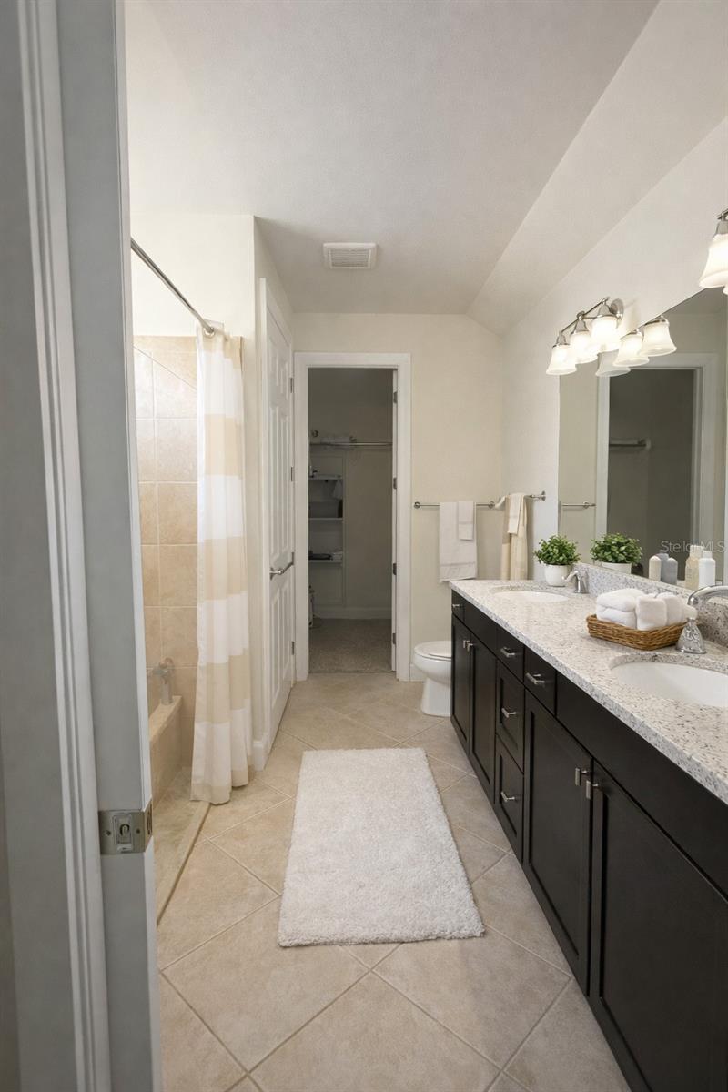 Image 21 of 32 For 2515 Sherman Oak Drive