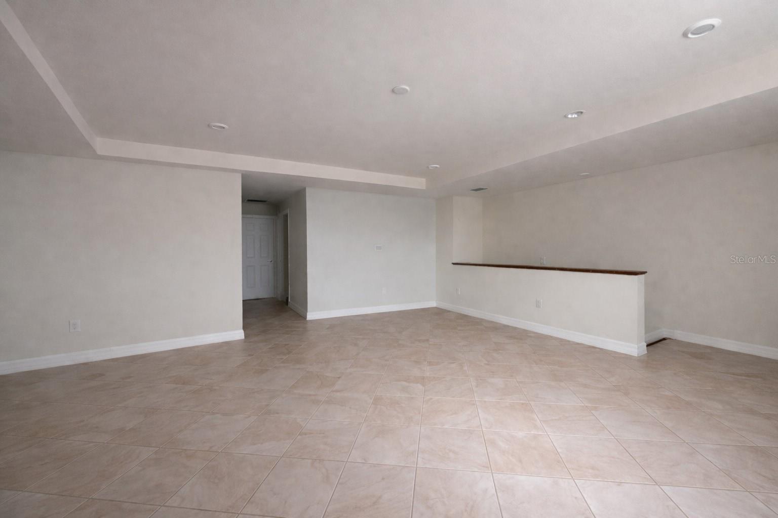 Image 23 of 32 For 2515 Sherman Oak Drive