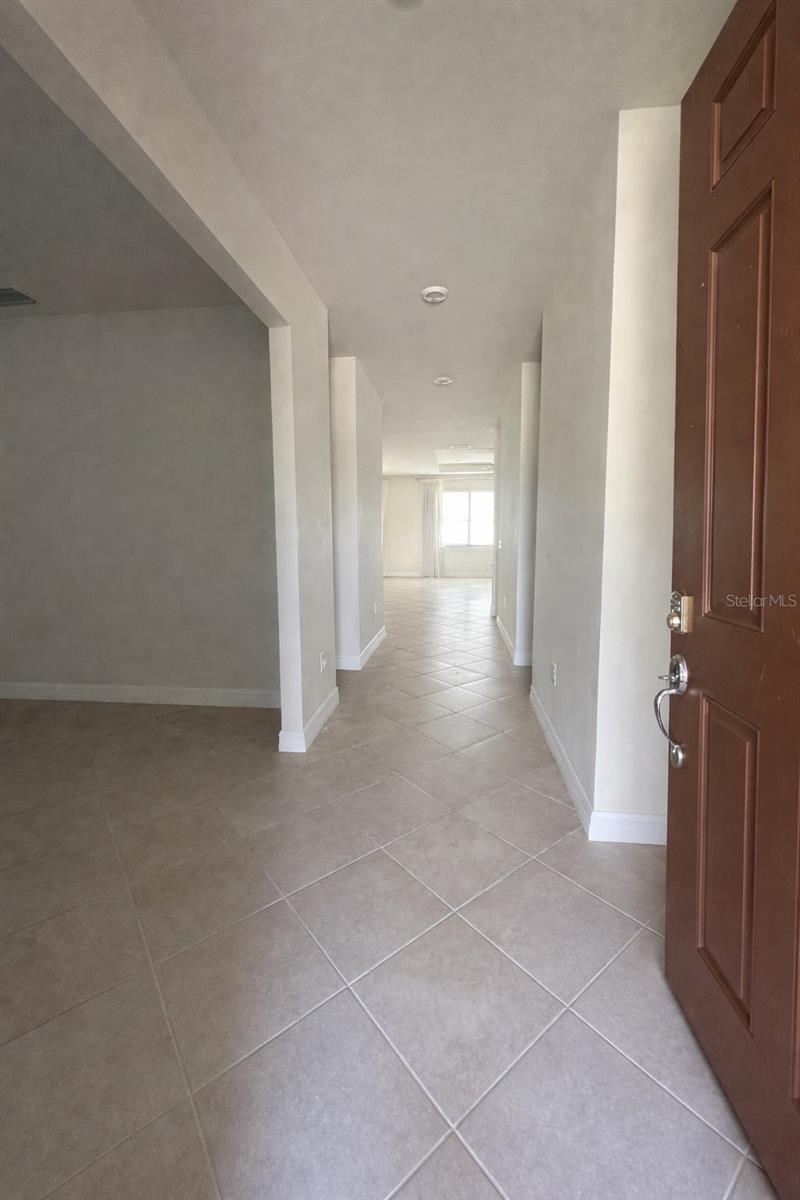 Image 4 of 32 For 2515 Sherman Oak Drive