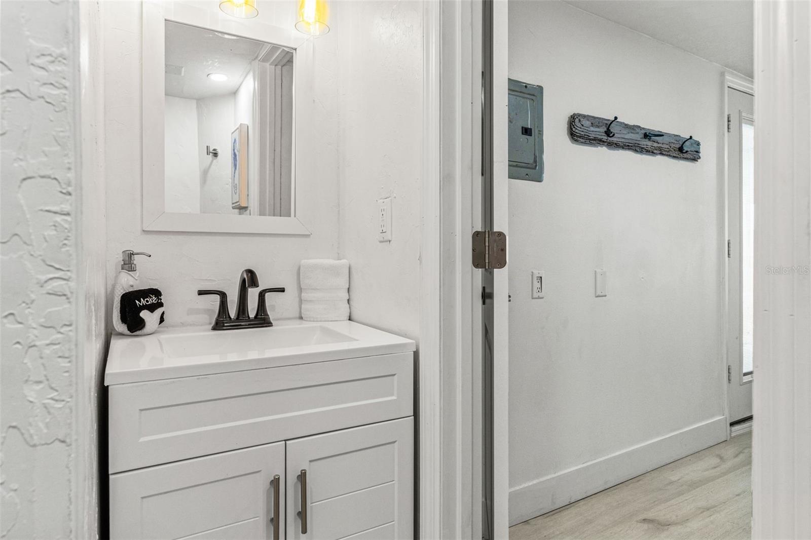 Image 25 of 31 For 5430 Circle Drive