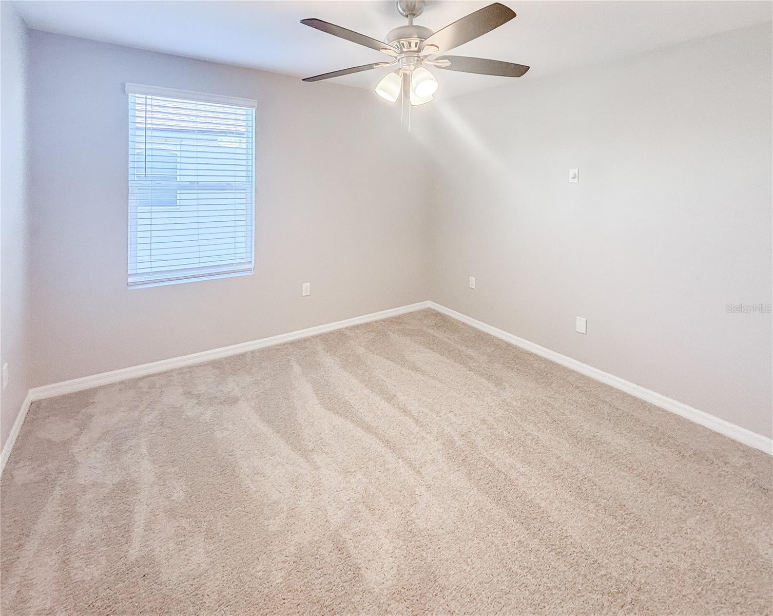 Image 16 of 27 For 12026 Suburban Sunrise Street