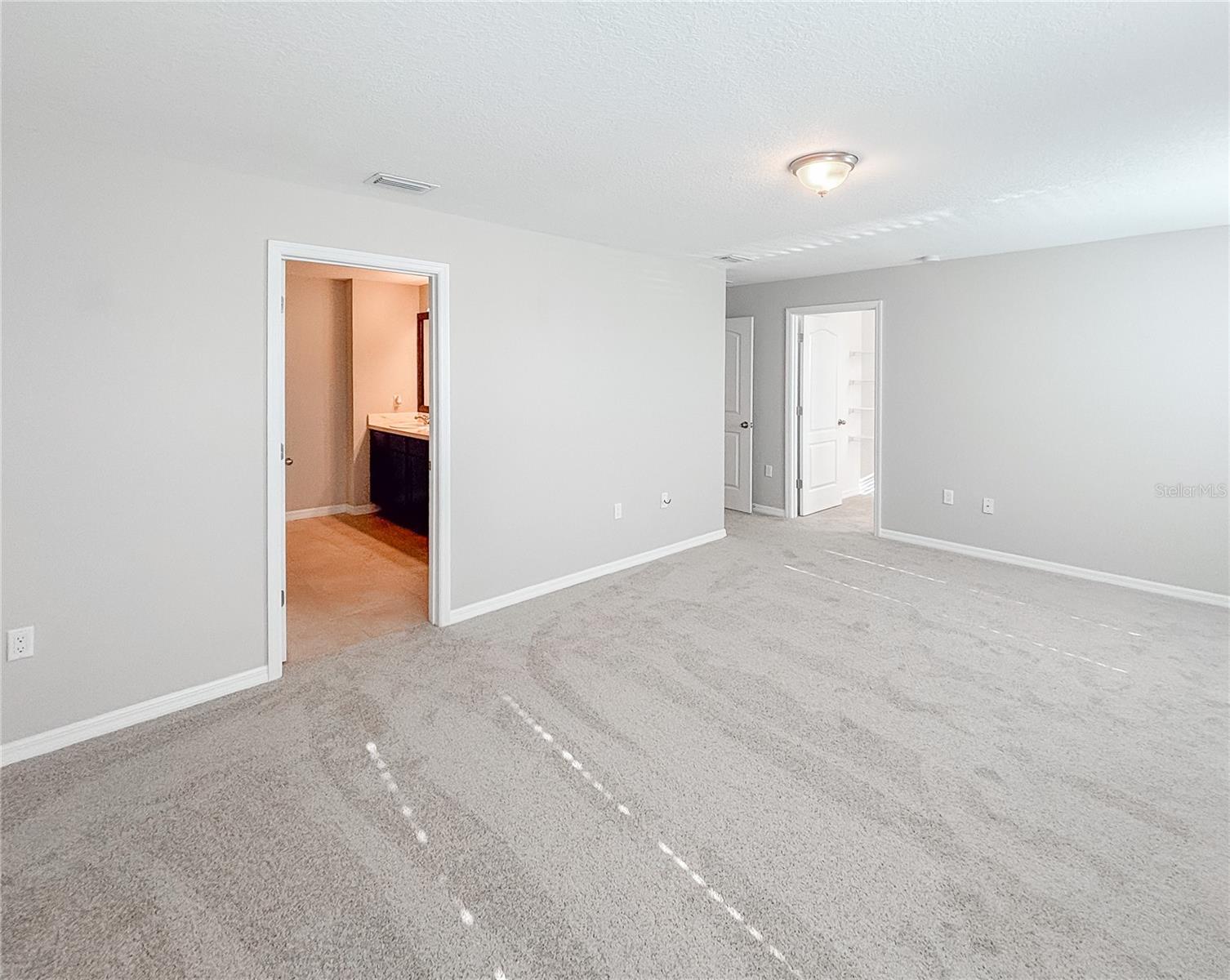 Image 23 of 27 For 12026 Suburban Sunrise Street