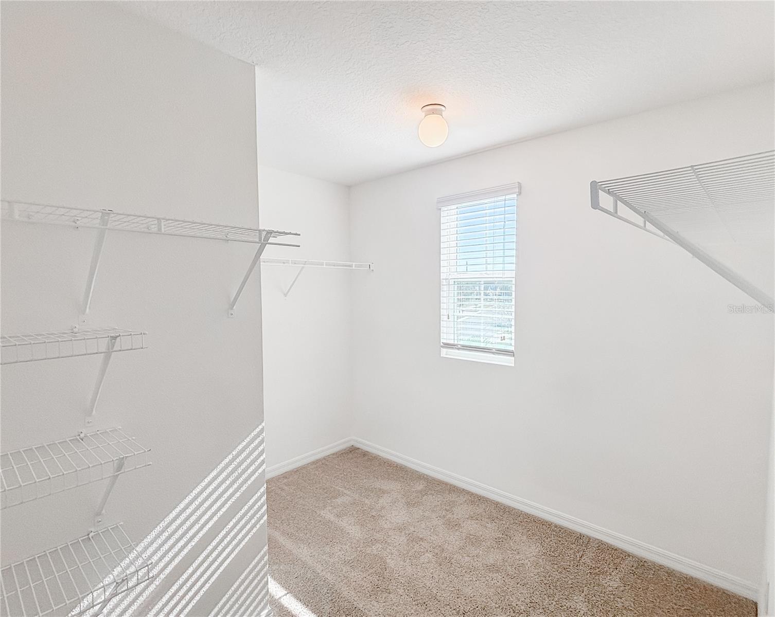 Image 24 of 27 For 12026 Suburban Sunrise Street