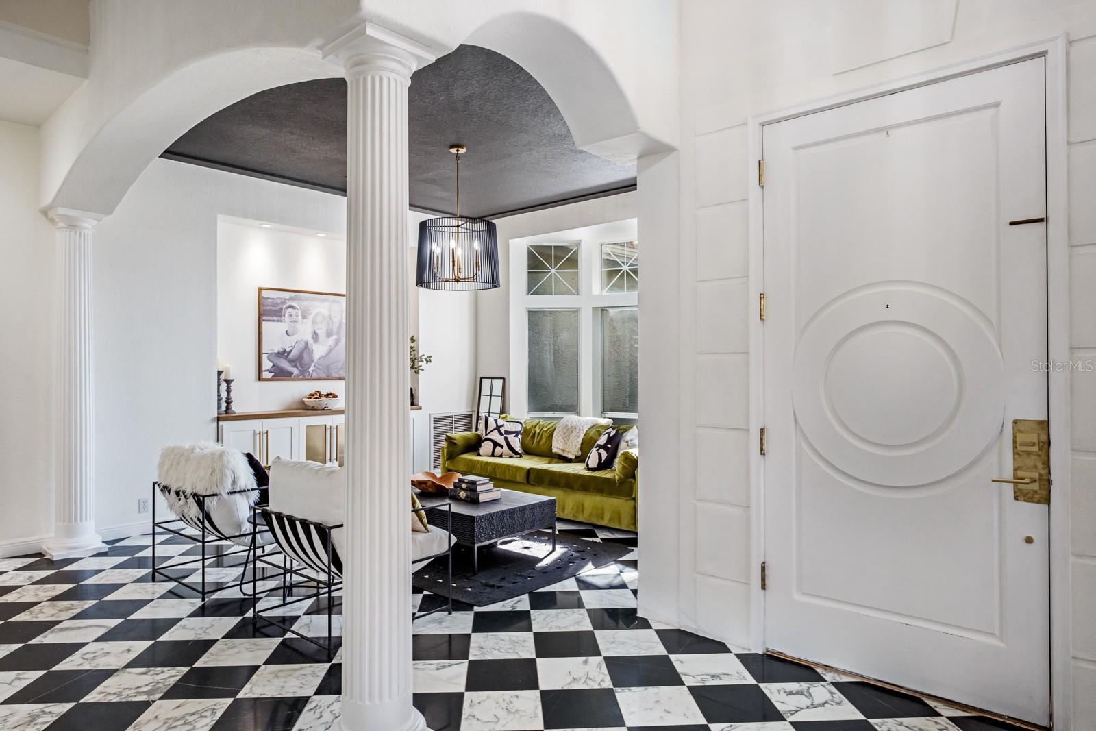 Image 11 of 91 For 1598 Lockmeade Place