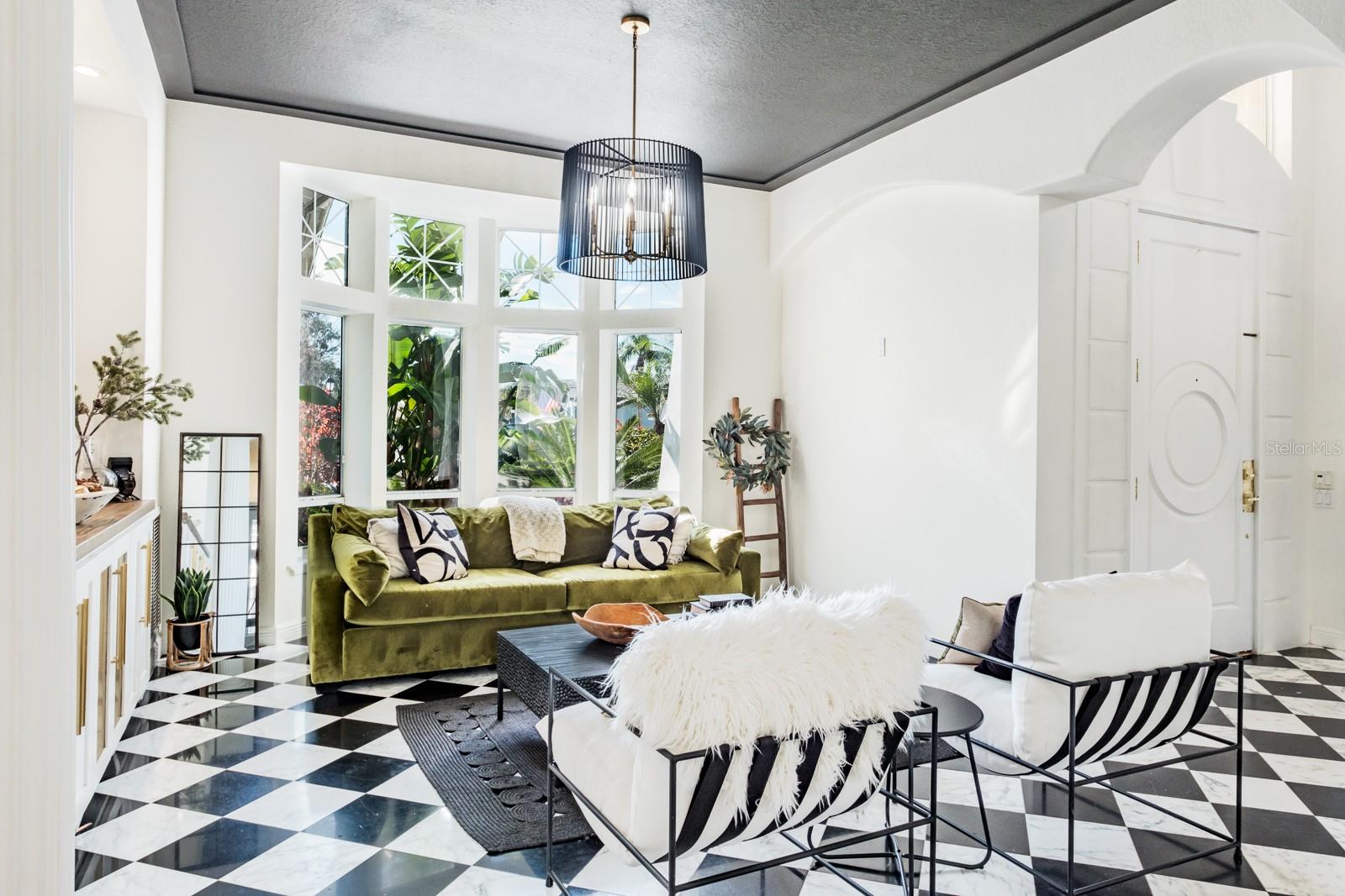 Image 12 of 91 For 1598 Lockmeade Place