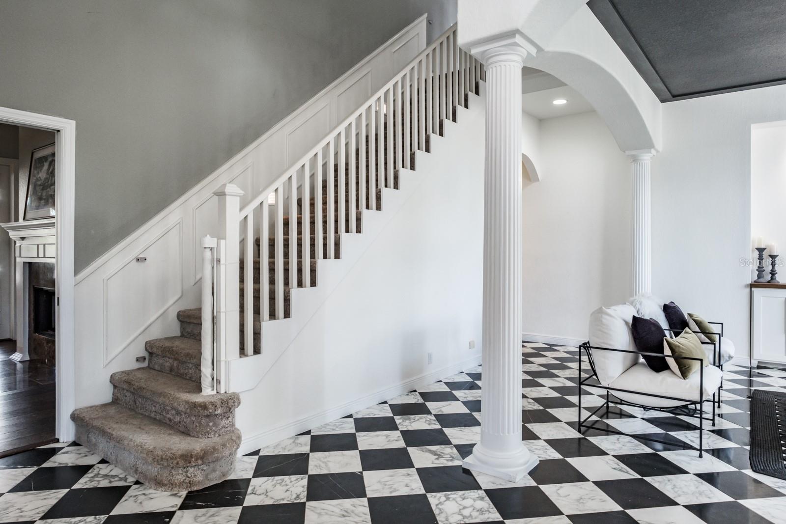 Image 16 of 91 For 1598 Lockmeade Place