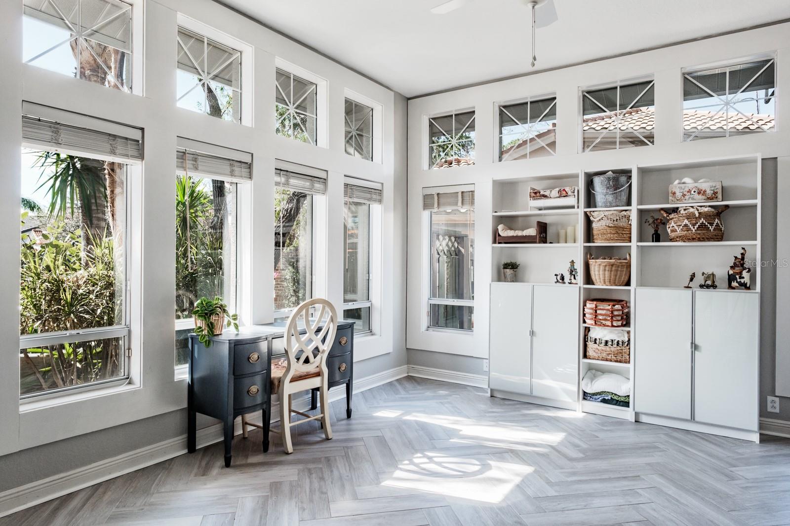 Image 19 of 91 For 1598 Lockmeade Place