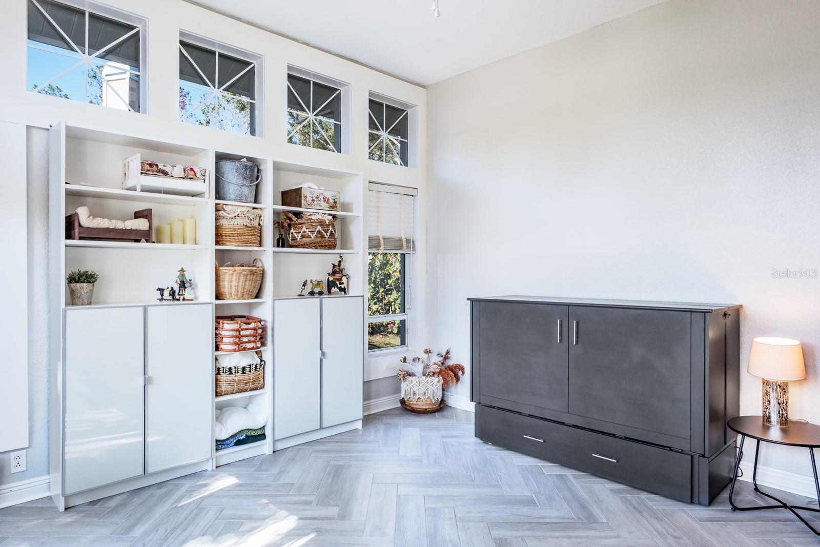 Image 21 of 91 For 1598 Lockmeade Place