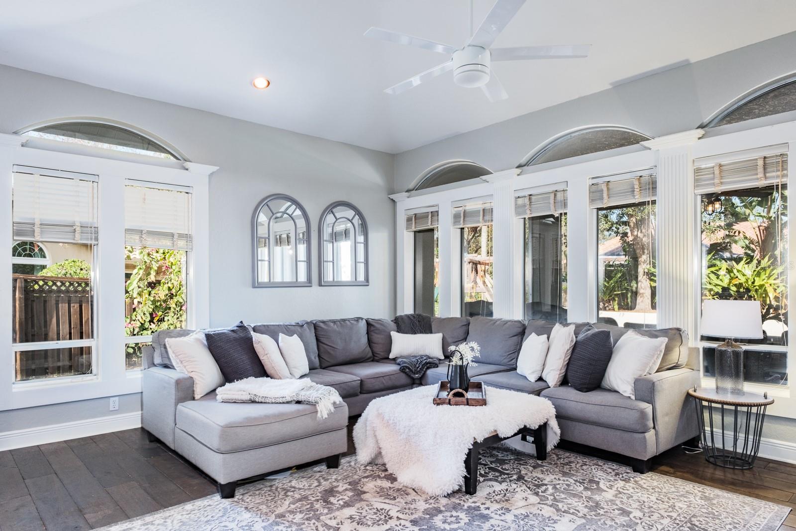 Image 22 of 91 For 1598 Lockmeade Place