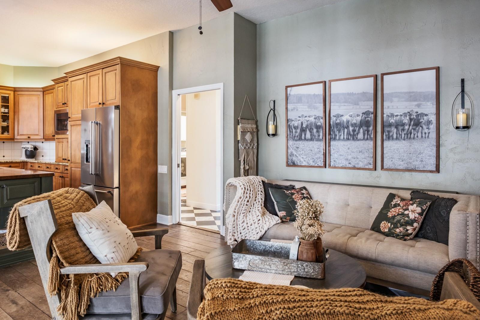 Image 28 of 91 For 1598 Lockmeade Place