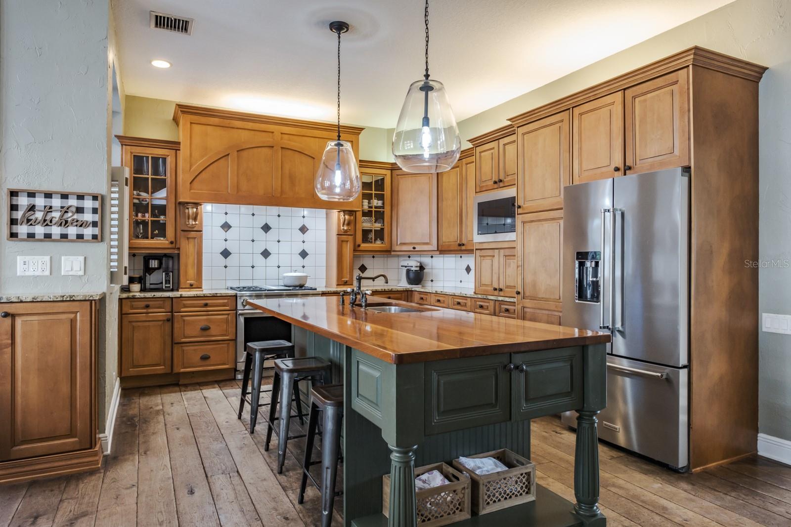 Image 29 of 91 For 1598 Lockmeade Place