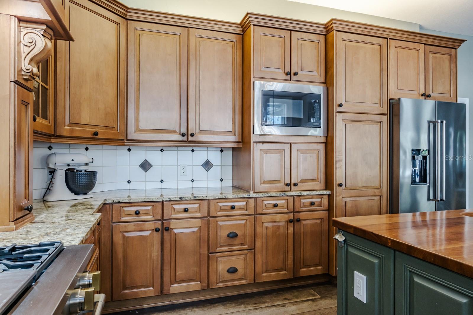 Image 30 of 91 For 1598 Lockmeade Place