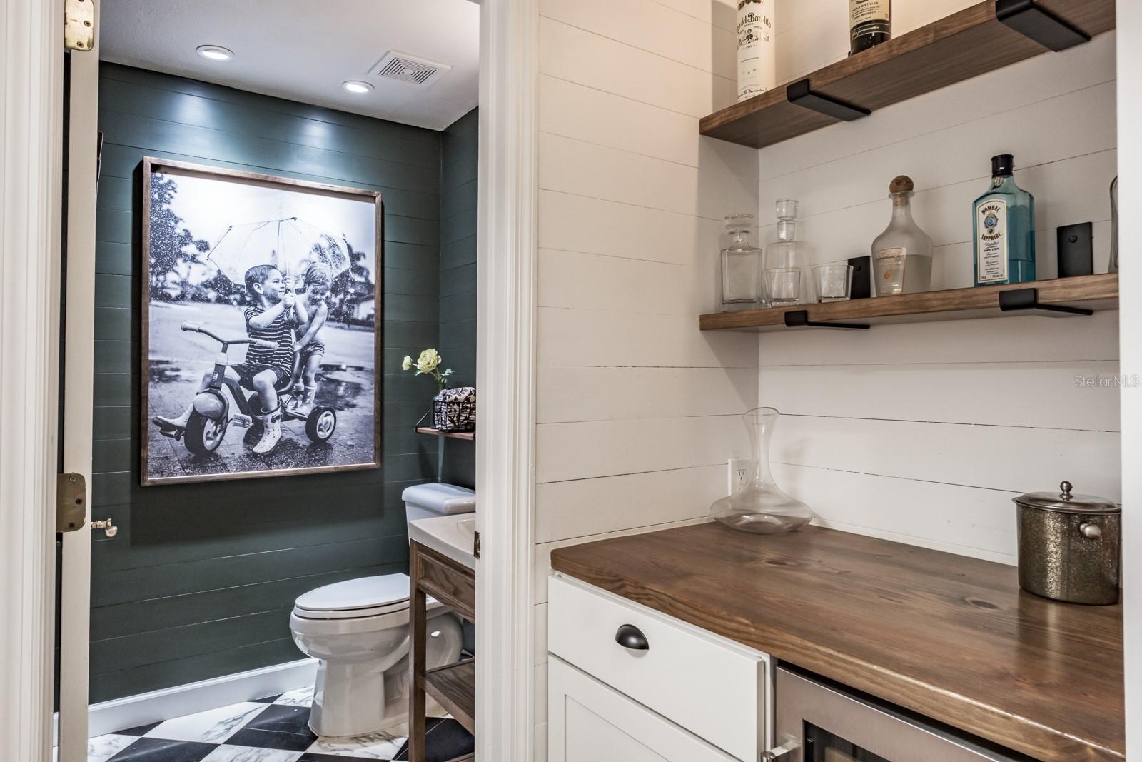 Image 38 of 91 For 1598 Lockmeade Place