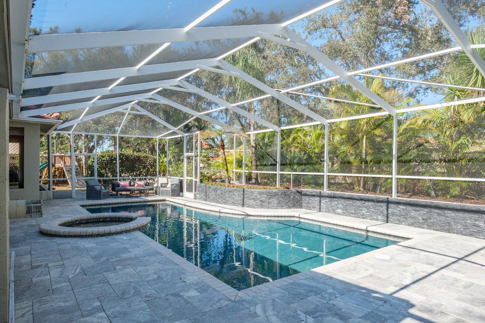 Image 44 of 91 For 1598 Lockmeade Place