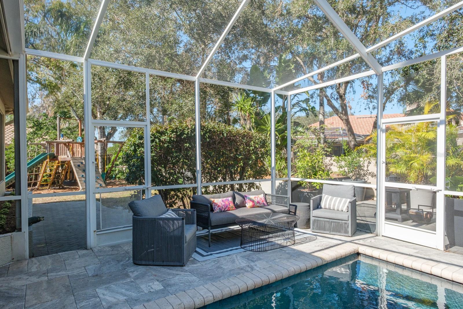 Image 46 of 91 For 1598 Lockmeade Place