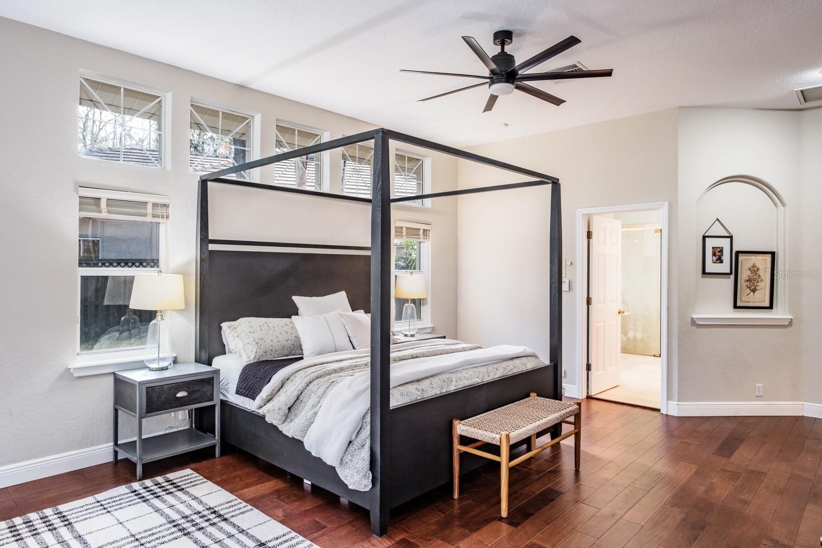 Image 52 of 91 For 1598 Lockmeade Place