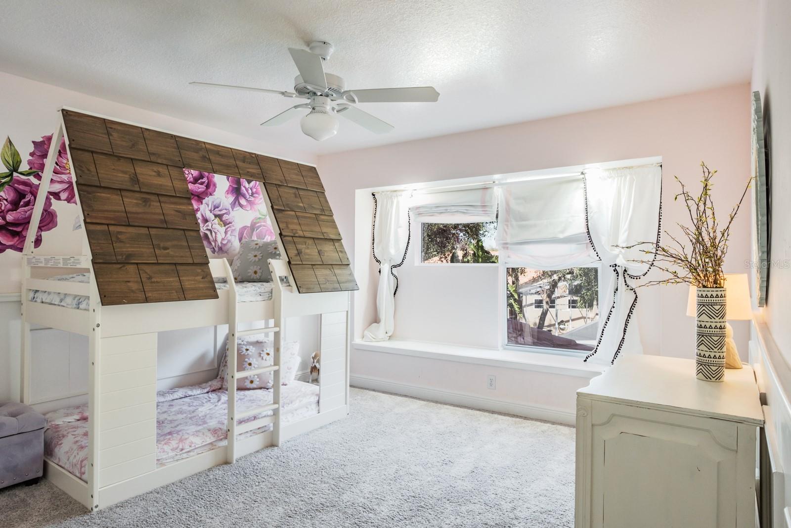 Image 73 of 91 For 1598 Lockmeade Place