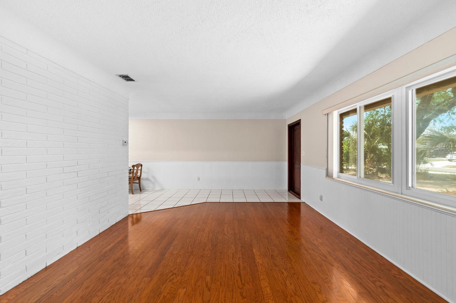 Image 8 of 29 For 2238 Calexico Way S