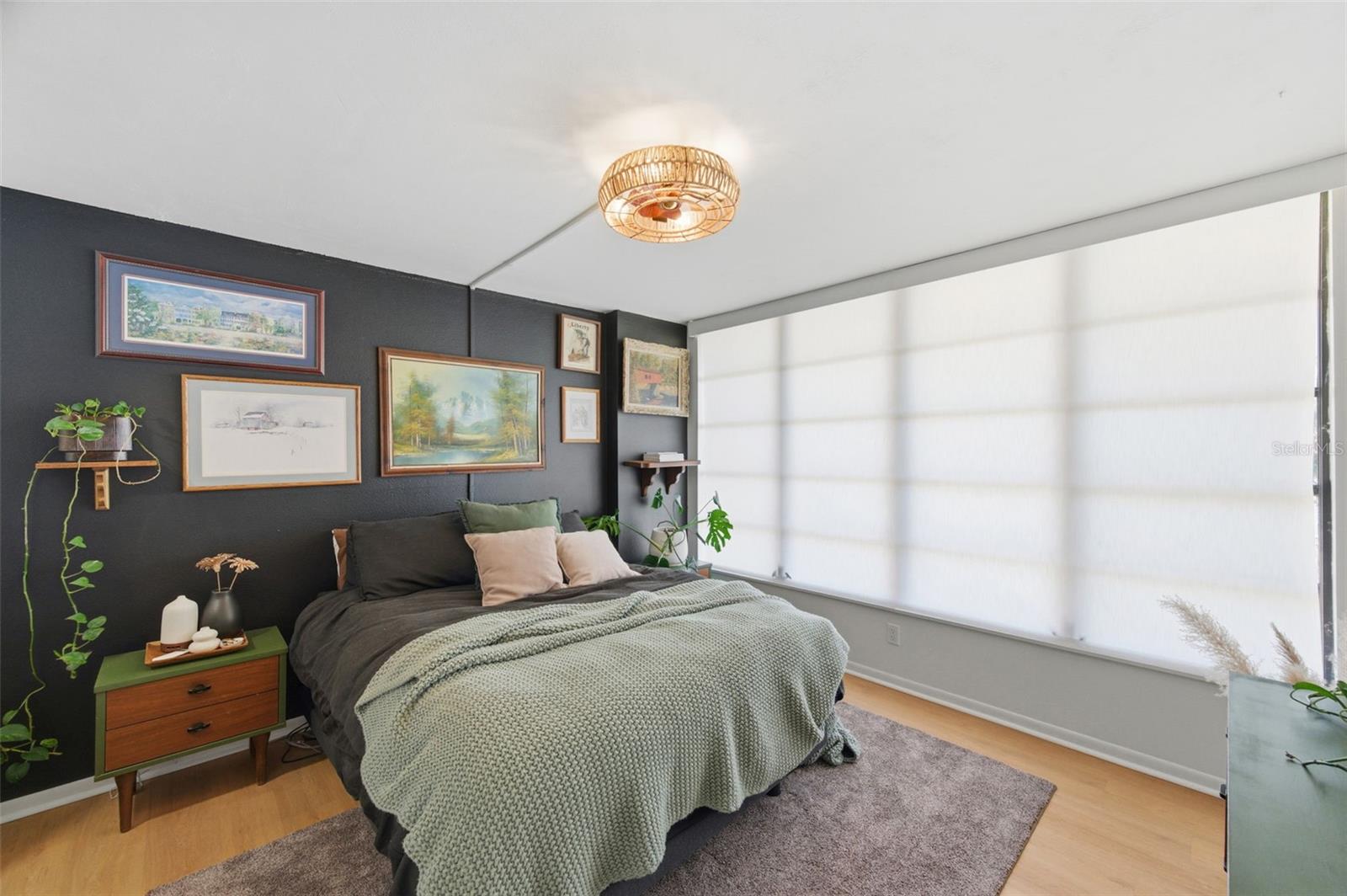 Image 32 of 39 For 19701 Gulf Boulevard 423