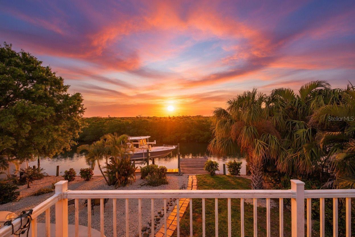 Details for 4626 Bay Crest Drive, TAMPA, FL 33615