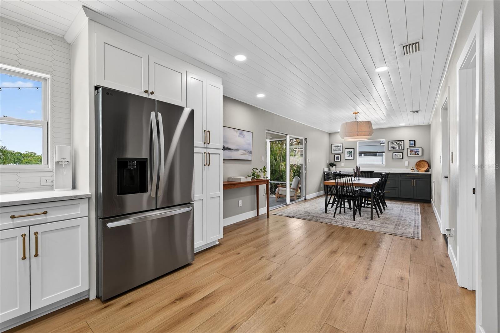 Image 13 of 62 For 4626 Bay Crest Drive