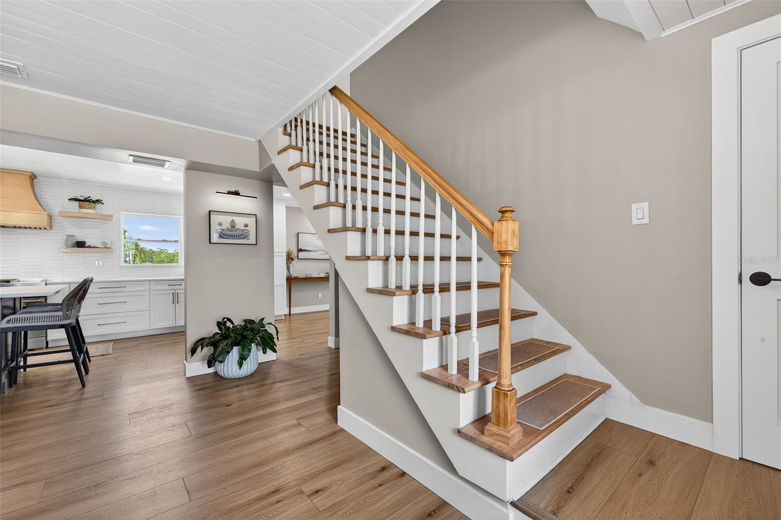 Image 23 of 62 For 4626 Bay Crest Drive