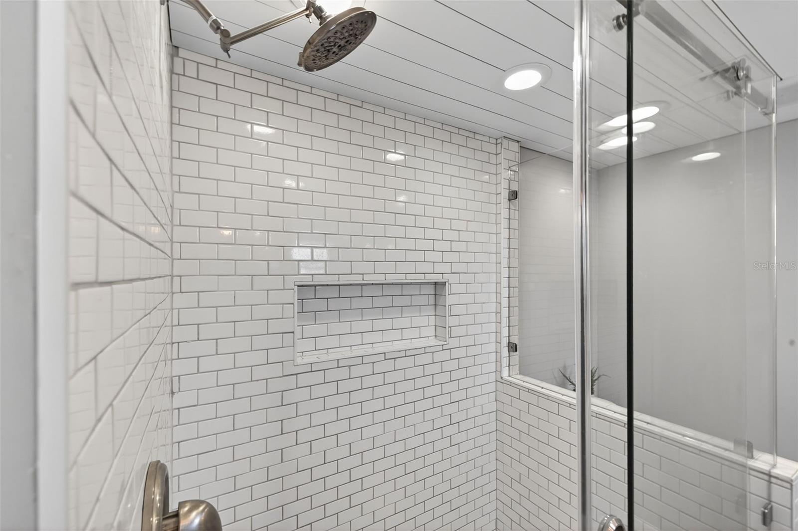 Image 31 of 62 For 4626 Bay Crest Drive