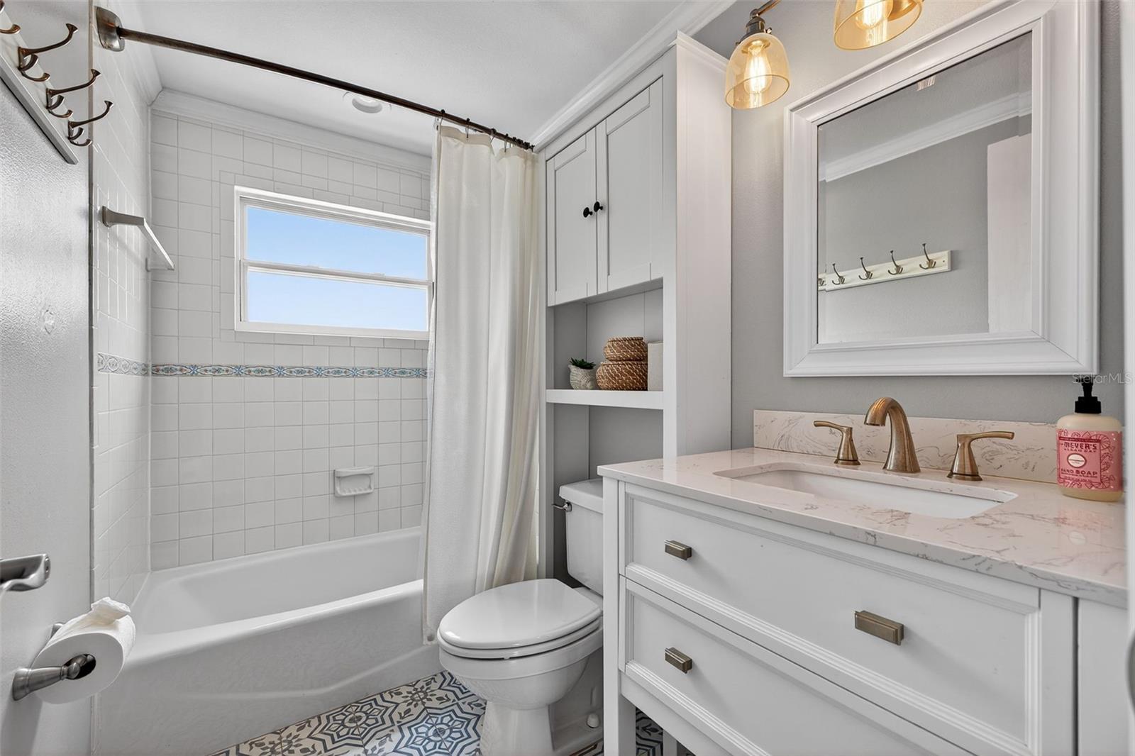 Image 36 of 62 For 4626 Bay Crest Drive