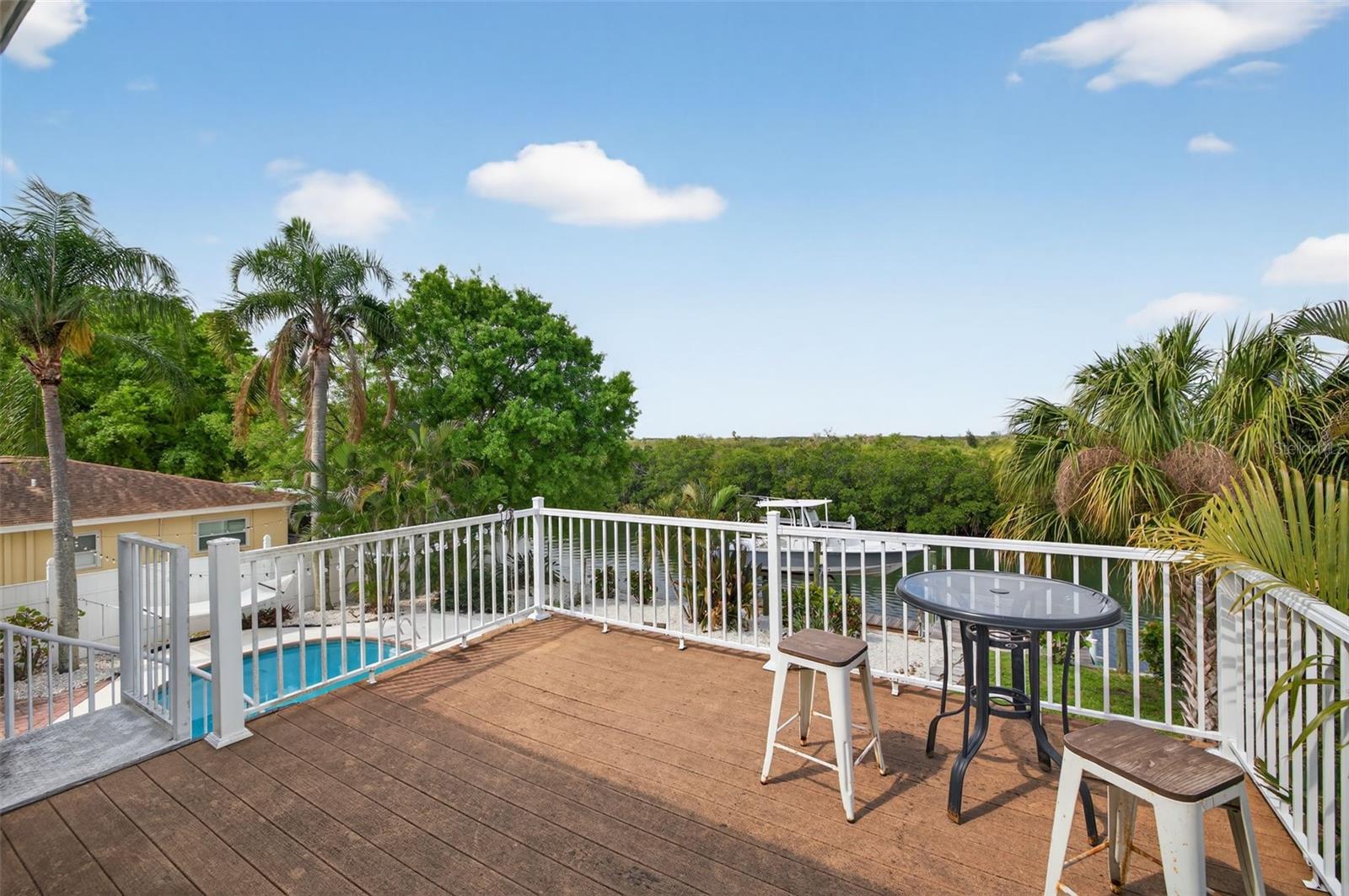 Image 37 of 62 For 4626 Bay Crest Drive