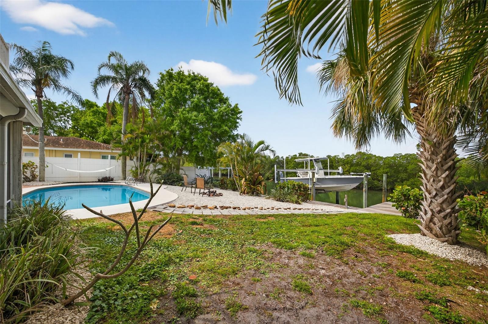 Image 47 of 62 For 4626 Bay Crest Drive