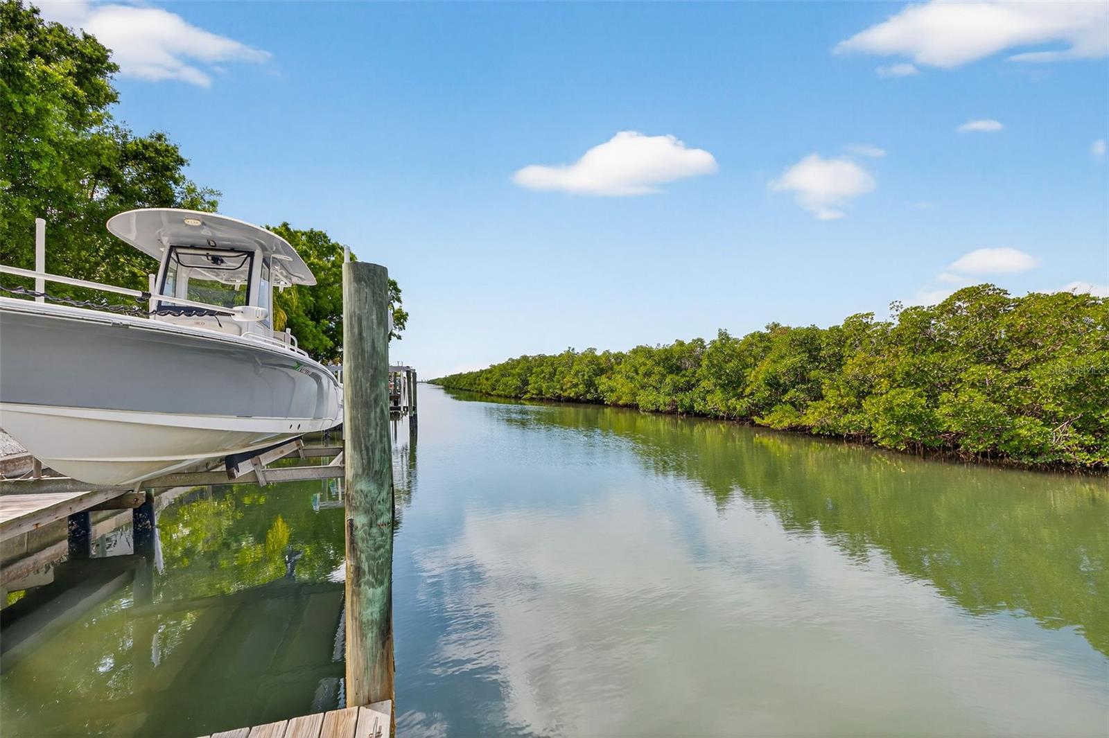 Image 51 of 62 For 4626 Bay Crest Drive