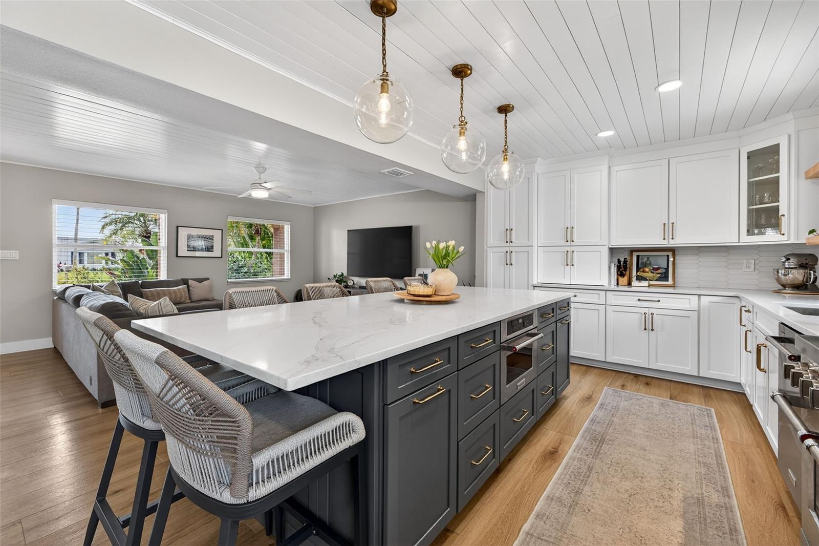 Image 8 of 62 For 4626 Bay Crest Drive