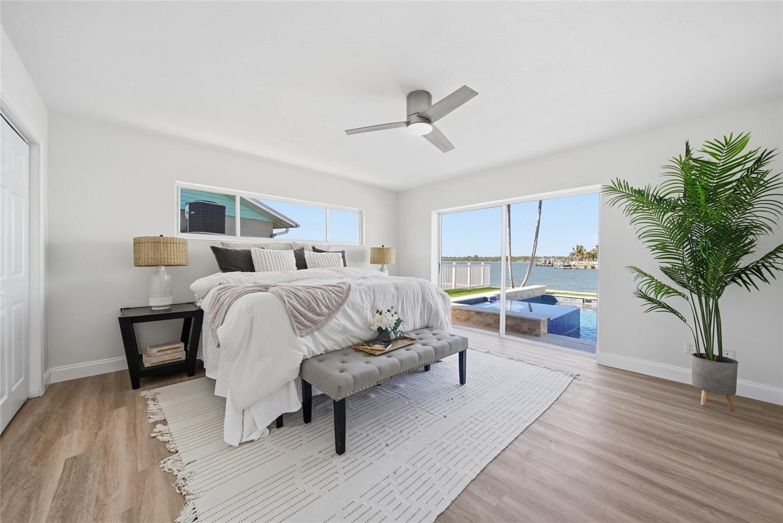 Listing photo id 26 for 16113 5th Street E