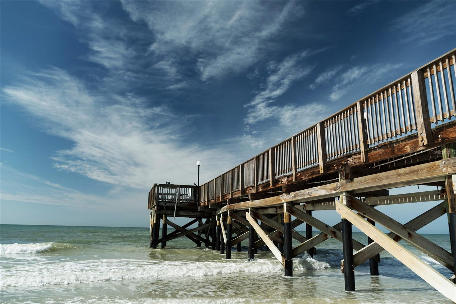 Listing photo id 56 for 16113 5th Street E