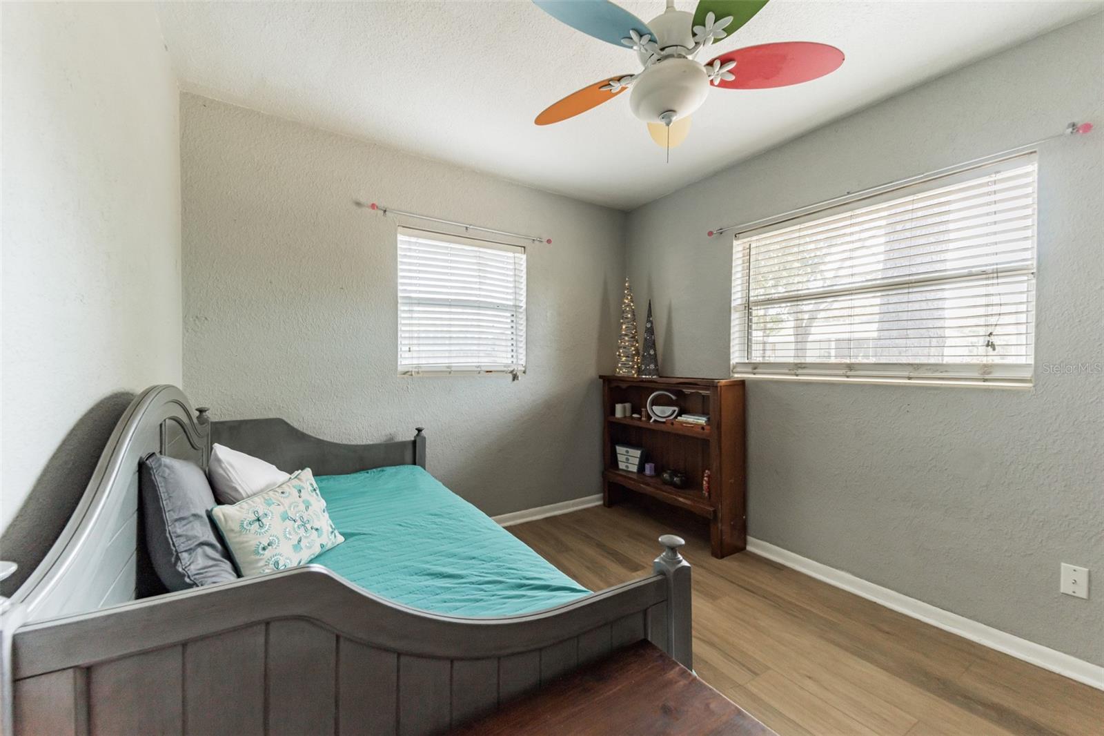 Image 25 of 33 For 418 Lebeau Street