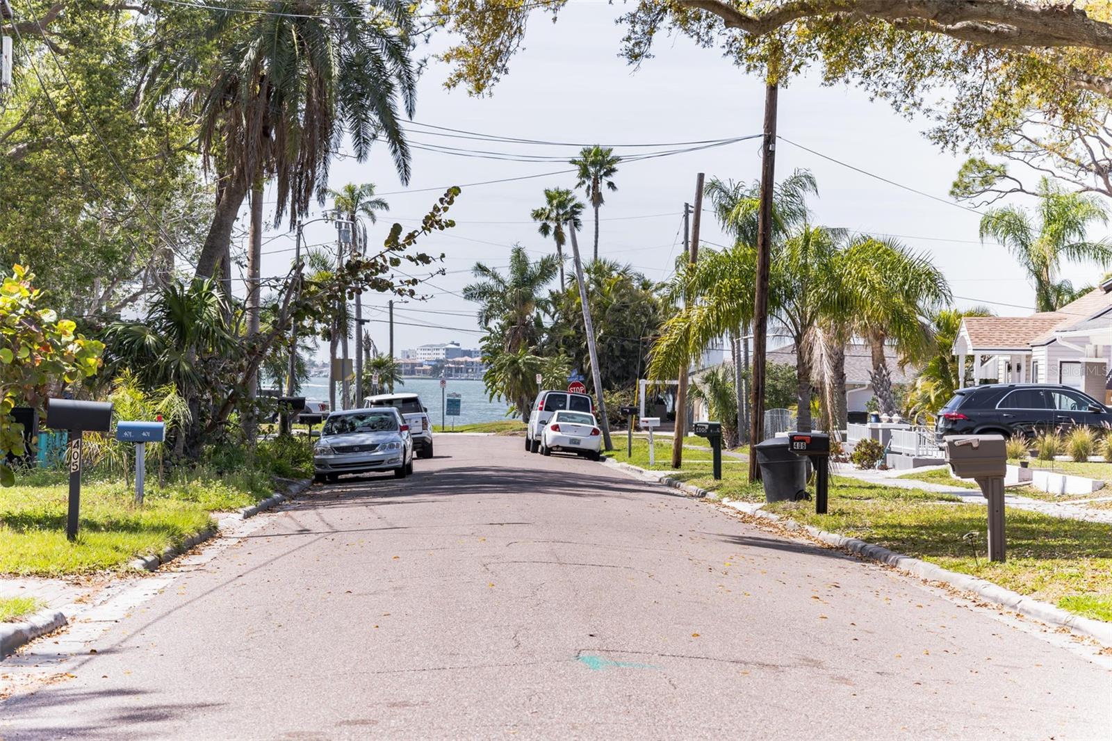 Image 33 of 33 For 418 Lebeau Street