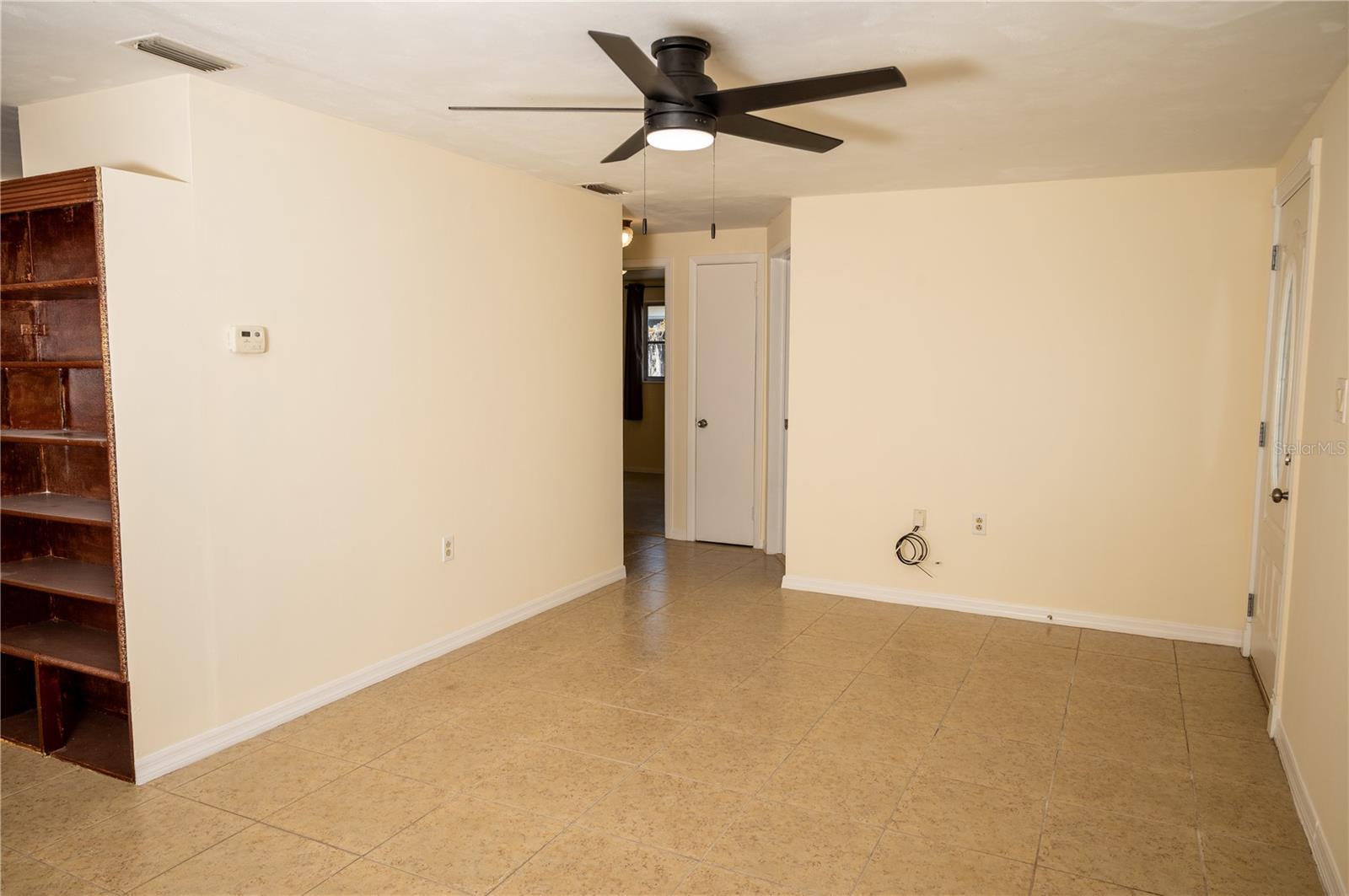 Image 4 of 24 For 1203 Brightwell Drive