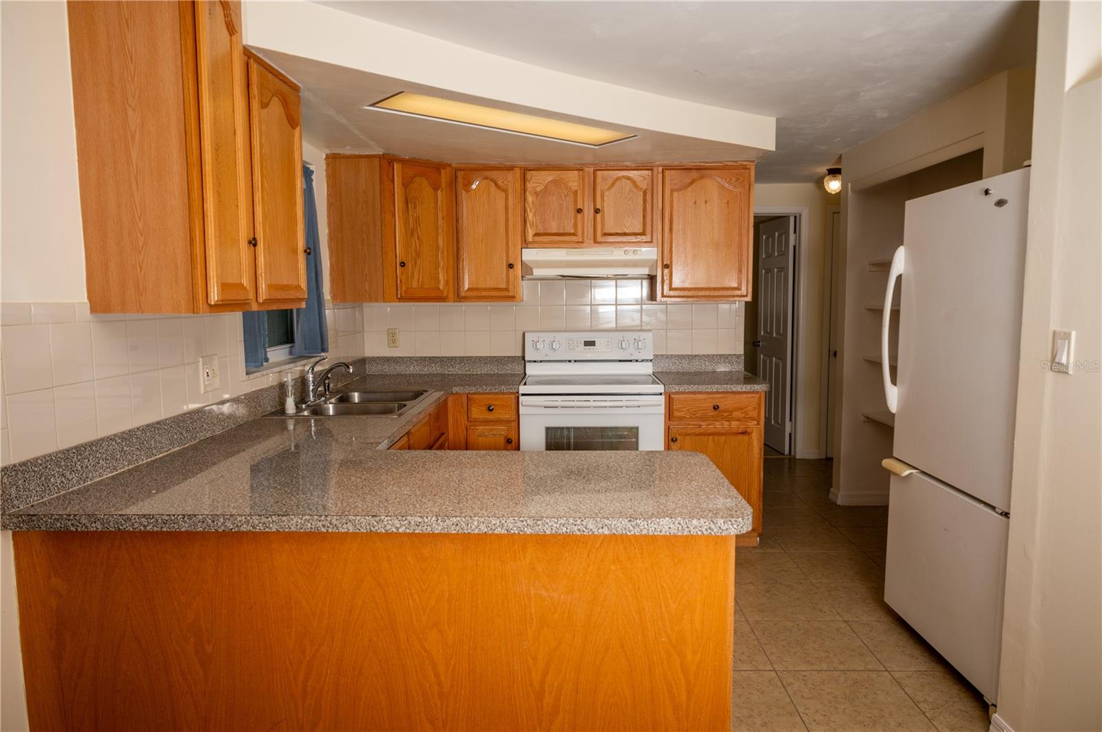 Image 5 of 24 For 1203 Brightwell Drive