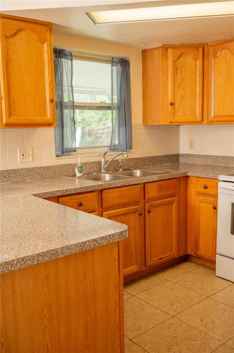 Image 6 of 24 For 1203 Brightwell Drive