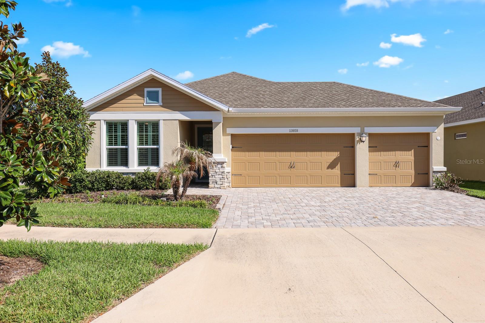 Details for 13928 Natures Reserve Drive, LITHIA, FL 33547